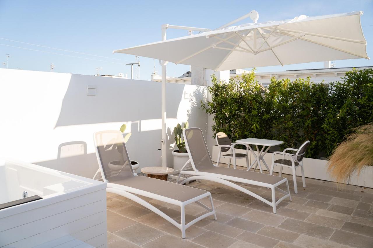 פולינאנו א מארה B-Welcome Rooms Of Charme E Relax מראה חיצוני תמונה