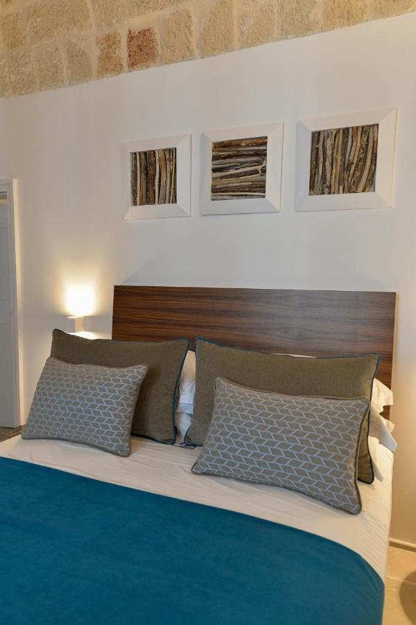 פולינאנו א מארה B-Welcome Rooms Of Charme E Relax מראה חיצוני תמונה