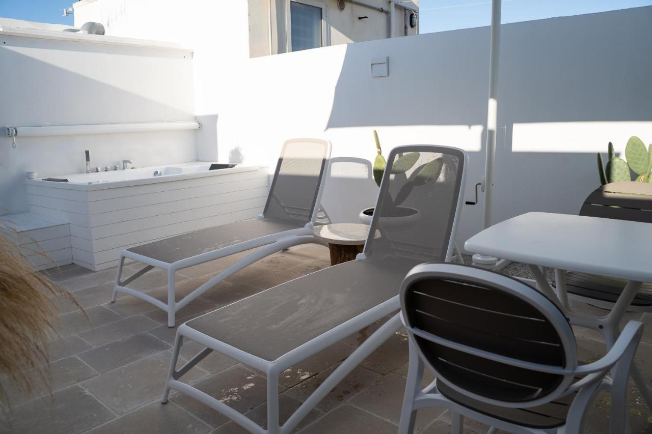 פולינאנו א מארה B-Welcome Rooms Of Charme E Relax מראה חיצוני תמונה